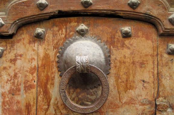 traditional Asturian door